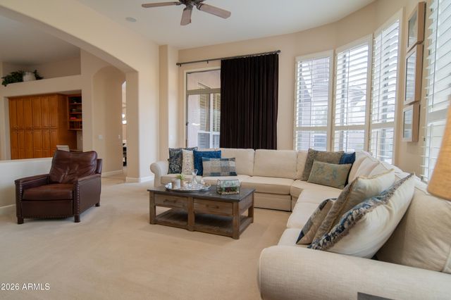 14221 S 2ND Street, Phoenix, AZ 85048