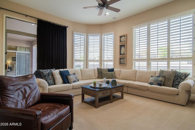 14221 S 2ND Street, Phoenix, AZ 85048