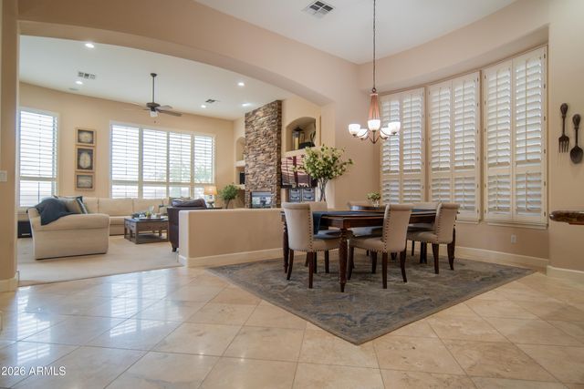 14221 S 2ND Street, Phoenix, AZ 85048