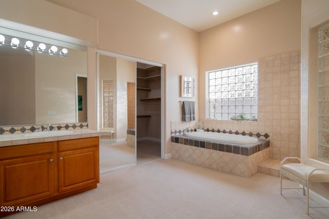 14221 S 2ND Street, Phoenix, AZ 85048
