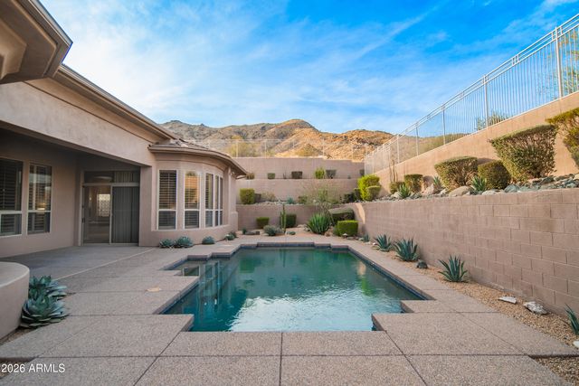 14221 S 2ND Street, Phoenix, AZ 85048