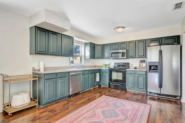 4111 E KNIGHTS GRIFFIN ROAD, Plant City, FL 33565