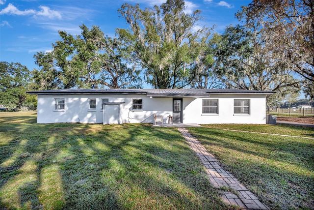 4111 E KNIGHTS GRIFFIN ROAD, Plant City, FL 33565