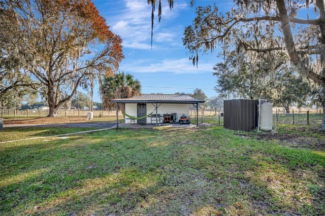 4111 E KNIGHTS GRIFFIN ROAD, Plant City, FL 33565