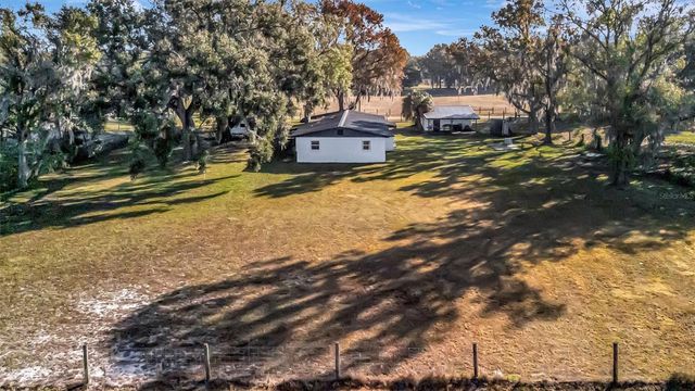 4111 E KNIGHTS GRIFFIN ROAD, Plant City, FL 33565