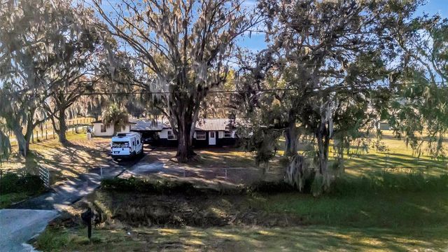 4111 E KNIGHTS GRIFFIN ROAD, Plant City, FL 33565