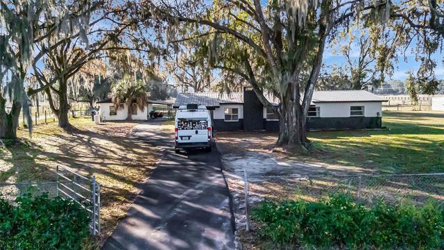 4111 E KNIGHTS GRIFFIN ROAD, Plant City, FL 33565