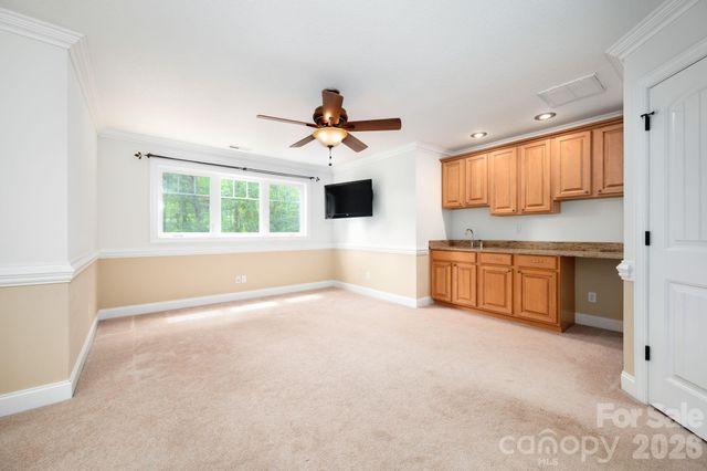 17 Bohemian Lane, Asheville, NC 28805
