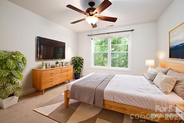 17 Bohemian Lane, Asheville, NC 28805