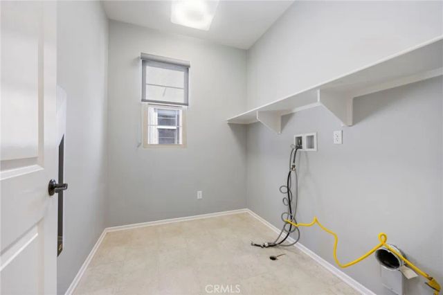 691 E Valencia Street, Anaheim, CA 92805