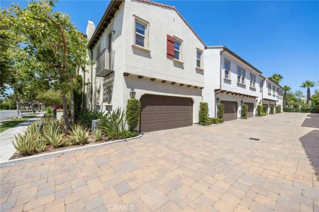 691 E Valencia Street, Anaheim, CA 92805