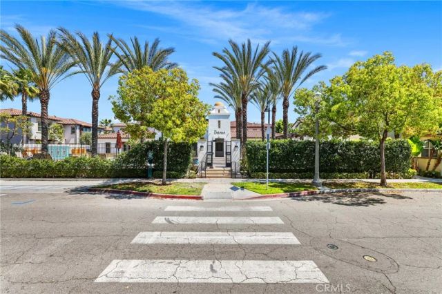 691 E Valencia Street, Anaheim, CA 92805