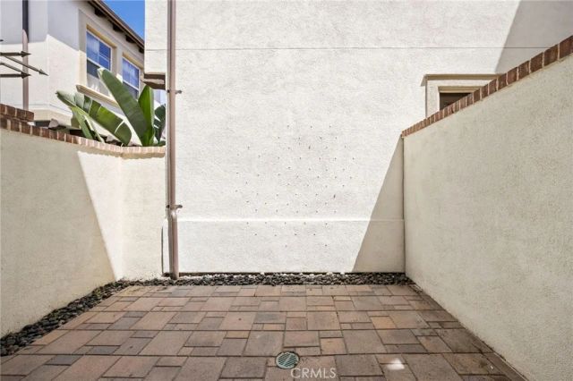 691 E Valencia Street, Anaheim, CA 92805