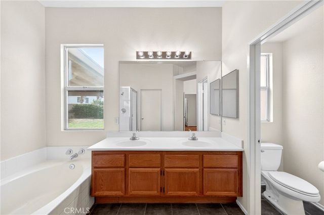 15165 Beartree St, Fontana, CA 92336