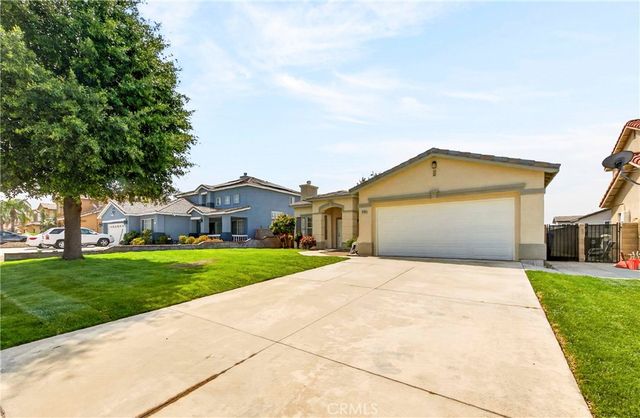 15165 Beartree St, Fontana, CA 92336