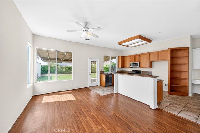 15165 Beartree St, Fontana, CA 92336