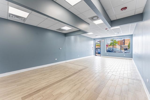5335 W Cermak Road A, Cicero, IL 60804