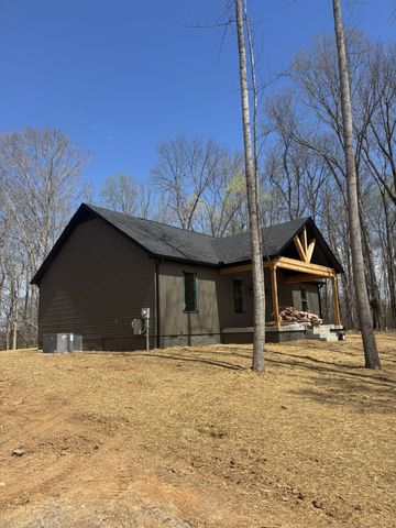 144 Hasty Dr, Lynchburg, TN 37352