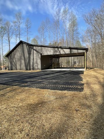 144 Hasty Dr, Lynchburg, TN 37352