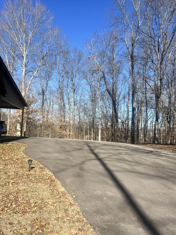 144 Hasty Dr, Lynchburg, TN 37352