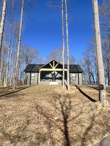 144 Hasty Dr, Lynchburg, TN 37352