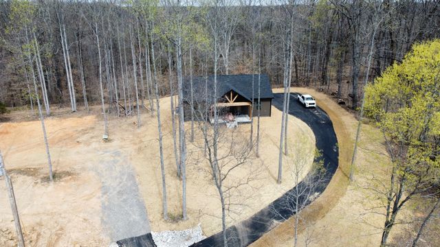 144 Hasty Dr, Lynchburg, TN 37352