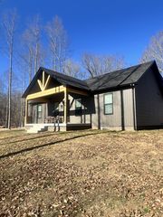 144 Hasty Dr, Lynchburg, TN 37352