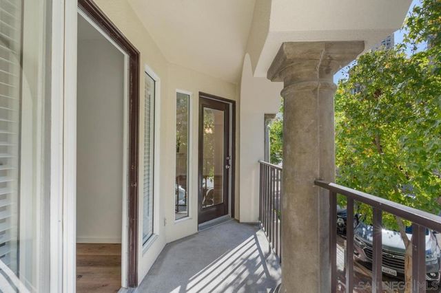 655 Columbia St 108, San Diego, CA 92101