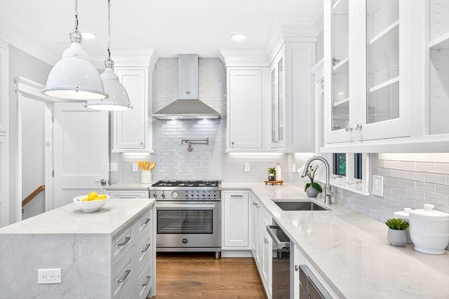 101 Sumner Road A, Brookline, MA 02445