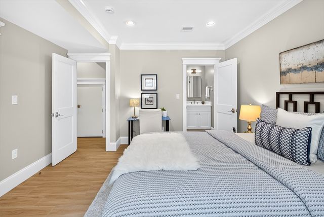 101 Sumner Road A, Brookline, MA 02445