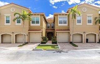 4890 Bonsai Cir 106, Palm Beach Gardens, FL 33418