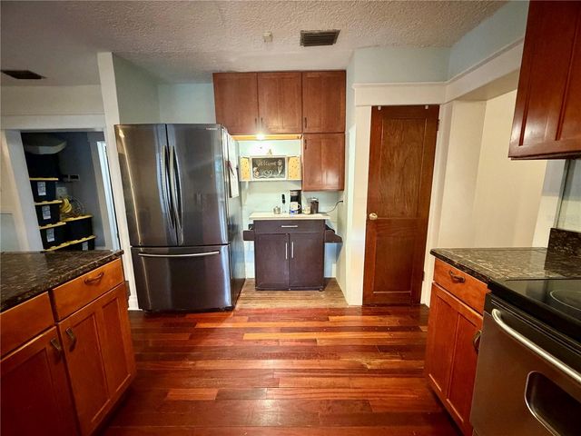 403 W CHELSEA STREET, Tampa, FL 33603