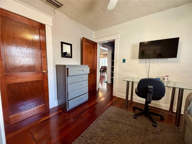 403 W CHELSEA STREET, Tampa, FL 33603