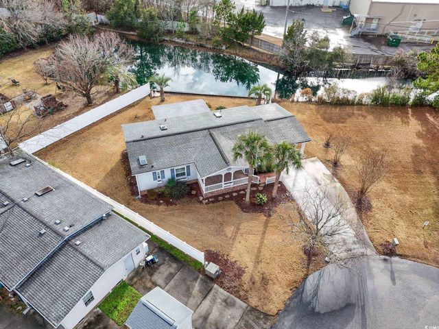 203 Skippers Ct., Little River, SC 29566