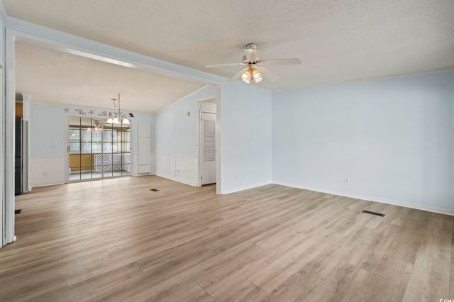 203 Skippers Ct., Little River, SC 29566