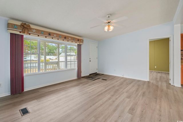 203 Skippers Ct., Little River, SC 29566