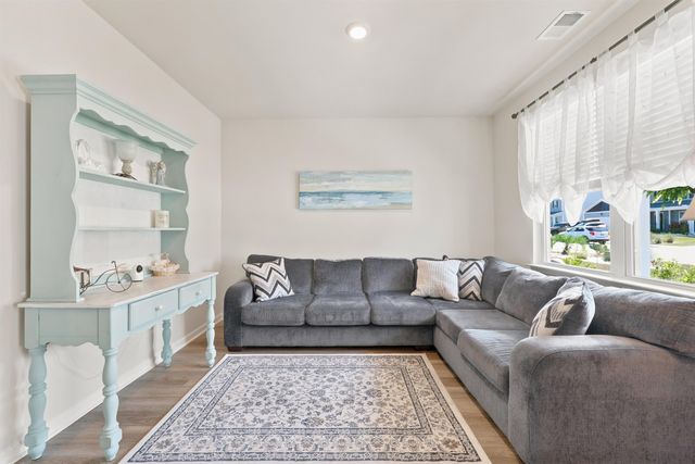 2259 Ainsley Dr., Little River, SC 29566