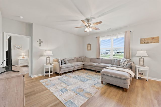 2259 Ainsley Dr., Little River, SC 29566