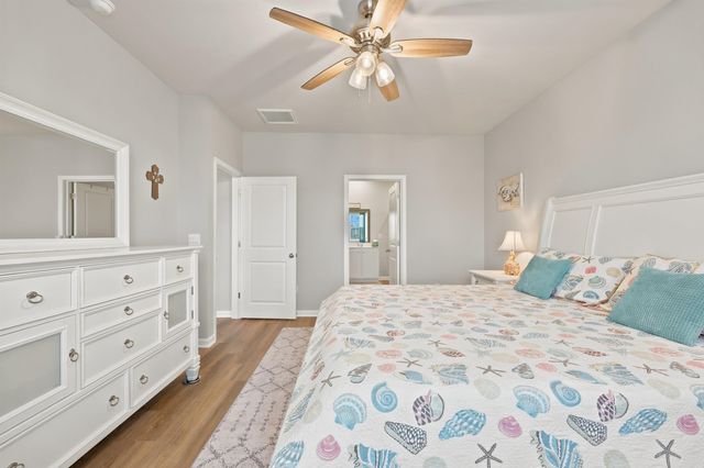 2259 Ainsley Dr., Little River, SC 29566