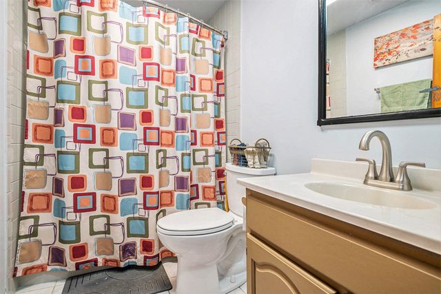 29726 Fawn River Road, Sturgis, MI 49091