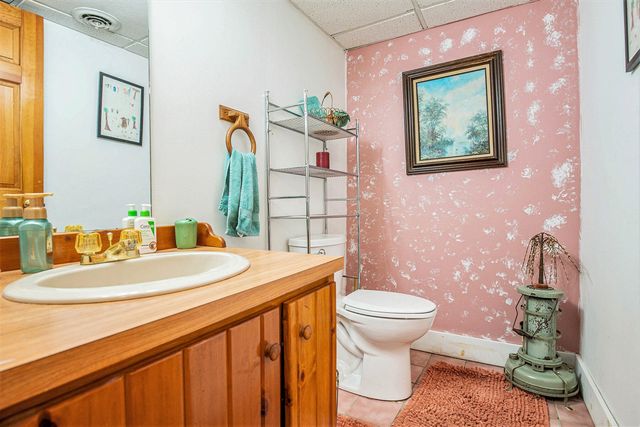 29726 Fawn River Road, Sturgis, MI 49091