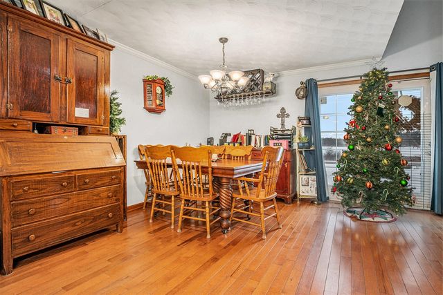 29726 Fawn River Road, Sturgis, MI 49091