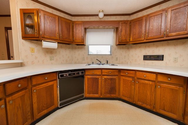 490 Buncombe Road, Enoree, SC 29335