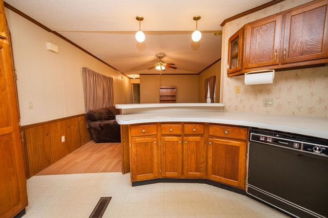 490 Buncombe Road, Enoree, SC 29335