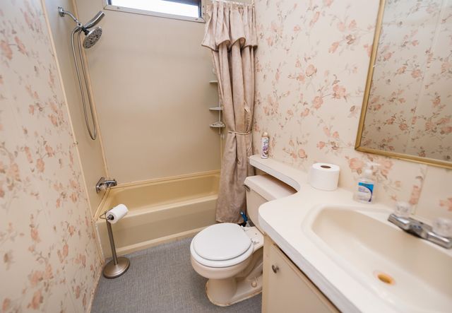 490 Buncombe Road, Enoree, SC 29335