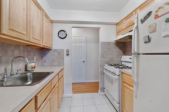 1130 Stadium Ave Apt 4E, New York City, NY 10465