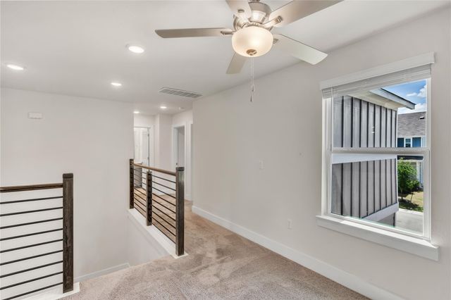 15607 Ellinger DR, Austin, TX 78728