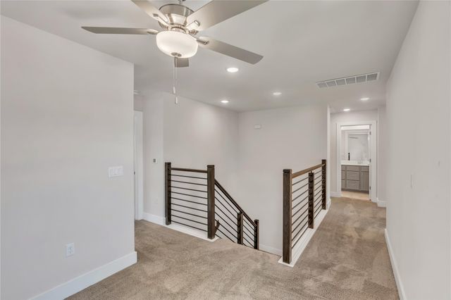 15607 Ellinger DR, Austin, TX 78728