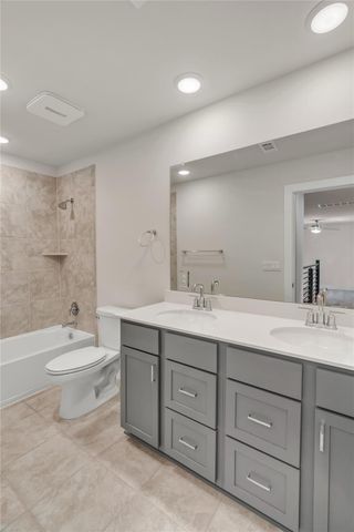 15607 Ellinger DR, Austin, TX 78728