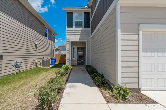15607 Ellinger DR, Austin, TX 78728